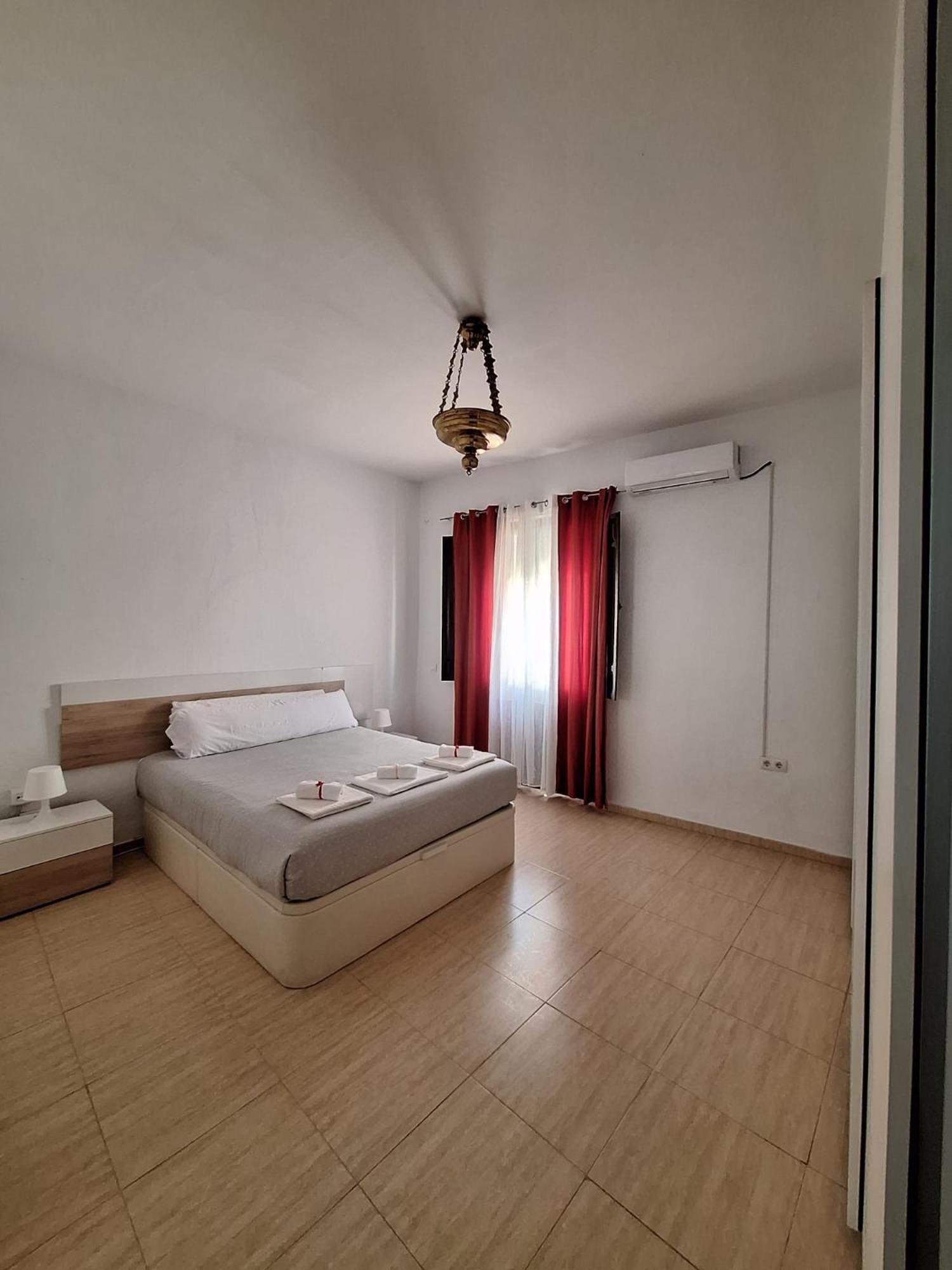 Feria Apartment Sevilla Bagian luar foto